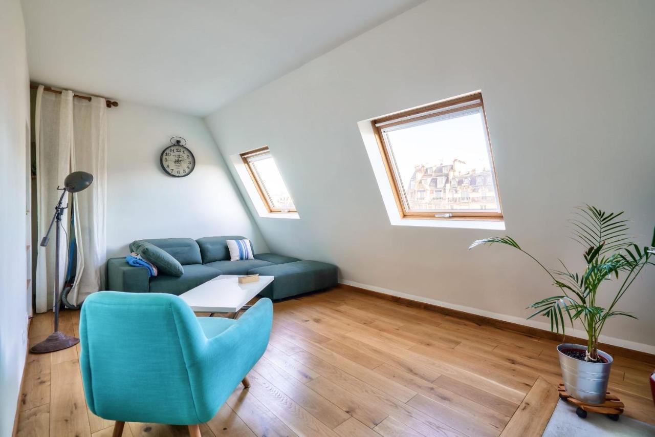 Guestready -- Rooftop Maisonette In Folie-méricout Appartement Paris