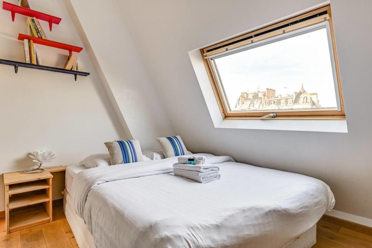 Guestready -- Rooftop Maisonette In Folie-méricout